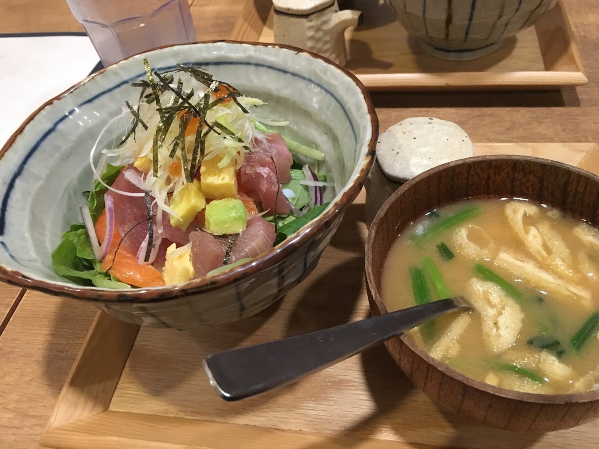 Pokémon Center & Café